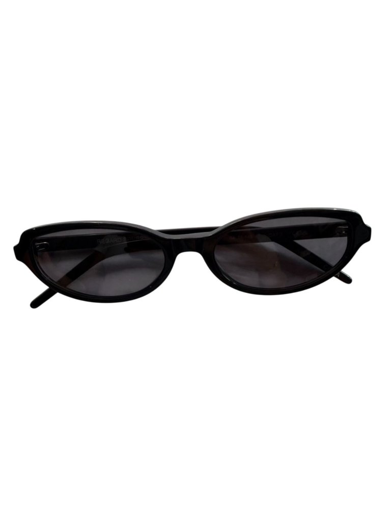 Regard Sombre Annie Sunglasses 5460 In Black